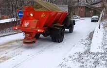 Фото 25: На вулицях Львова працює більше 50 одиниць снігоприбиральної техніки