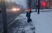 Фото 4: Впродовж дня снігоприбиральна техніка працюватиме в робочому режимі