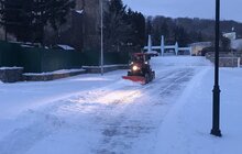 Фото 25: Для посипання доріг від ожеледиці минулої доби використано 527 м3 піскосуміші та 186 м3 солі