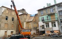 Фото 6: Дональд Туск у Львові: Польща готова відновити зруйновану після обстрілів росії віллу (відео)