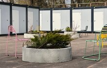 Фото 2: У міських парках встановлять стільці для відвідувачів
