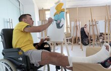 Фото 1: Малювали картини разом: художник-захисник провів майстер-клас для побратимів, які лікуються в центрі НЕЗЛАМНІ