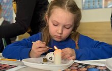 Фото 4: У Львові діти захисників писали писанки воїнам, які зараз на лікуванні