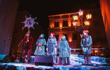 Фото 4: У Львові на Святі Пампуха обрали найкращий вертеп та господиню року