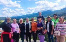 Фото 4: У Львові для літніх мешканців модульного містечка організували відпочинок у Східниці