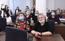 Фото 4: 100 успішних педагогів Львова отримали по 25 тисяч гривень