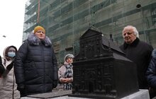 Фото 6: Для незрячих людей стала доступною ще одна пам’ятка: тепер побачити на дотик можна Гарнізонний храм св.апп. Петра й Павла