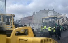 Фото 2: Реконструкція вулиці Залізничної: на ділянці, завдовжки 400 метрів, уклали нижній шар асфальту