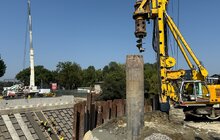 Фото 4: На шляхопроводі на Рясне розпочали бетонування одного з ключових елементів споруди