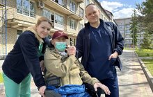 Фото 2: У центрі НЕЗЛАМНІ два місяці виходжували десантника з пробитою легенею та розтрощеним хребтом