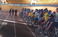 Фото 3: Відбувся Відкритий чемпіонат міста Львова з велоспорту на треку