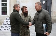 Фото 2: 45 дронів вартістю 5,3 млн грн передали сьогодні нашим захисникам та захисницям