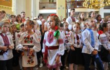 Фото 2: У Львові учні та студенти розпочали новий навчальний рік