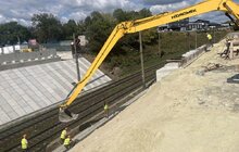 Фото 1: Шляхопровід на Рясне: розпочали влаштовувати конус зі сторони вул. Ковча
