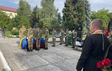 Фото 3: У Львові попрощались з Героєм Дмитром Гудзиком