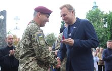 Фото 6: Сьогодні у Львові військовослужбовці 80-тої окремої десантно-штурмової бригади пройшли урочистою ходою з нагоди повернення з району виконання завдань під час операції Об’єднаних сил