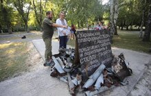 Фото 24: Мер Львова Андрій Садовий відвідав прифронтову Авдіївку