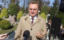 Фото 7: До 100-річчя ЗУНР у Львові помолились біля могил Героїв
