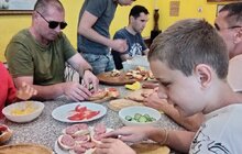 Фото 4: Львів’яни організували навчально-реабілітаційні табори для воїнів, які втратили зір на війні