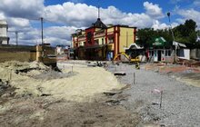 Фото 1: Реконструкція пл. Двірцевої: залито основу під фонтан