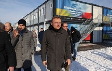 Фото 4: Замість трьох - одне зимове: як живуть мешканці найбільшого у Львові модульного містечка (відео)