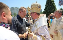 Фото 7: На Сихові тисячі людей об’єднались в молитві на честь 25-річчя візиту Папи Римського Івана Павла ІІ в Україну (фото, відео)
