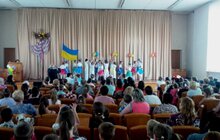 Фото 7: Для дітей з соціально вразливих сімей влаштували святковий захід