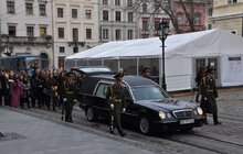 Фото 8: Львів попрощався з Віктором Гурняком