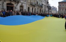 Фото 6: «Сьогодні ми всі живемо словами «душу й тіло ми положим за нашу свободу», - А. Садовий