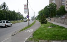 Фото 1: У Львові продовжують облаштовувати велодоріжки: роботи тривають на низці вулиць