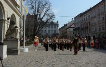 Фото 5: Відзначення 27-ої річниці підняття національного синьо-жовтого прапора над міською Ратуше