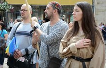 Фото 18: Львів вшановує 75-ту річницю депортації кримських татар