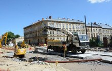 Фото 2: На перехресті вул. Личаківська-Мечникова розпочали встановлювати трамвайні плити