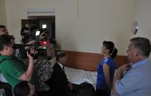 Фото 5: Німецький хірург Клаус Екснер вдруге цьогоріч проведе у Львові низку операцій для дітей та дорослих