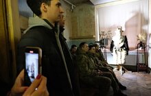 Фото 1: Військові, які лікуються у Львові, відвідали виставку «Памфірова Маланка. Кінолабораторія»