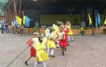 Фото 3: Для дітей з вадами слуху організували відпочинок на морі