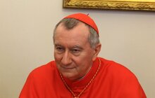Фото 4: Державний Секретар Ватикану кардинал П’єтро Паролін поблагословив Львів
