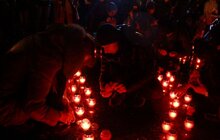 Фото 7: На площі біля пам’ятника Т.Шевченкові відбулась акція «Свіча пам’яті»