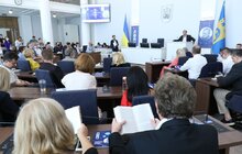 Фото 6: Львів святкує уродини Станіслава Лема: у сесійній залі Ратуші подискутували про великого львів’янина