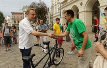 Фото 5: Зі Львова стартував велопробіг за участю незрячих людей «Бачу! Можу! Допоможу!»
