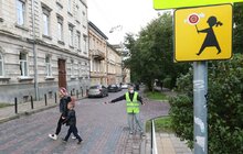 Фото 11: Біля 19 шкіл Львова запрацювали «жовті добродії»: перелік