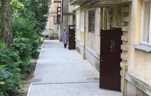 Фото 3: Роботи з капітального ремонту дороги і тротуарів прибудинкової території на вул. Перемиській, 9, 11 та Повстанській, 11