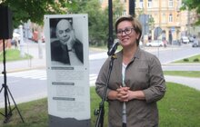 Фото 11: На пл. Яцека Куроня відкрили інформаційну таблицю в пам’ять про великого прихильника України