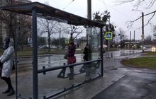 Фото 2: Вночі вандали розбили 4 нові зупинки у Залізничному районі, районна адміністрація звернулась у поліцію