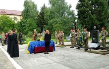 Фото 11: У Львові попрощались з Героєм Дмитром Гудзиком