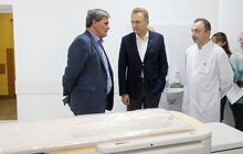 Фото 11: «Це найкращий томограф, який сьогодні є у Львівській області», — А. Садовий
