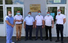 Фото 1: Лікарні швидкої допомоги Львова благодійники подарували 5 апаратів ШВЛ