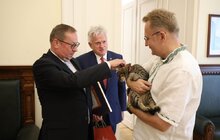 Фото 5: Міський голова відзначив колектив страхової компанії PZU з нагоди 100-річчя відкриття регіонального офісу у Львові
