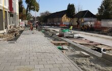 Фото 7: ІІ етап реконструкції вул. Шевченка: підрядник вже розпочав монтувати трамвайні плити і колію