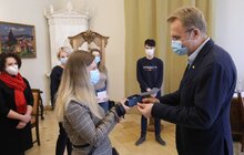 Фото 8: Сьогодні у Львові шестеро дітей отримали ордери на власні помешкання